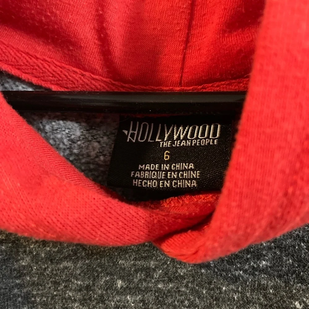 hoodie sweatshirt boys size 6